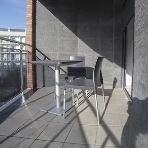 Apartment Ponent