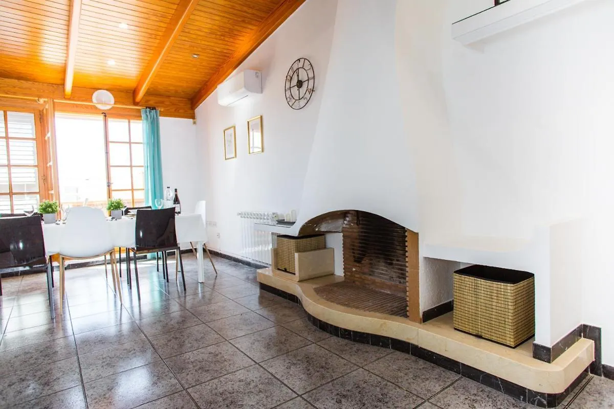 Al32 - Atico Con Piscina Privada 200M De La Playa Apartment Lloret de Mar Spain
